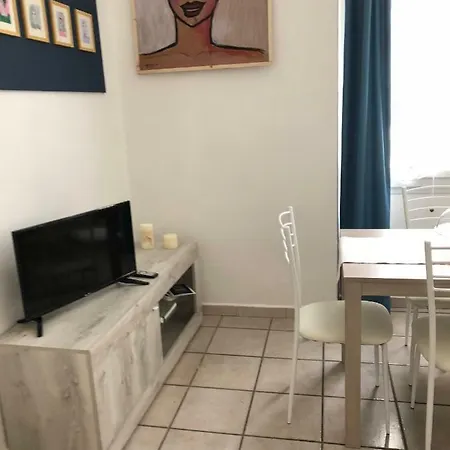 Al Centro Del Centro Apartment *
