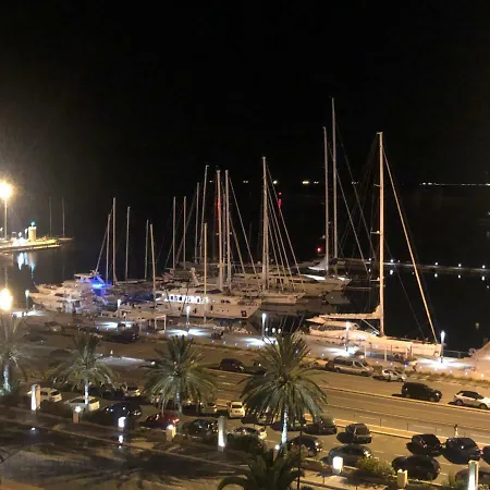 Al Centro Del Centro *